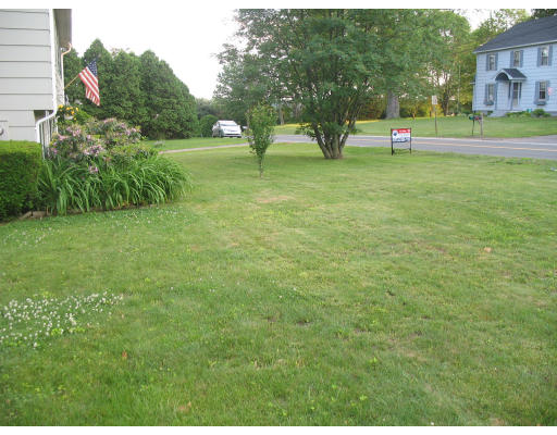 59 Florence Road Easthampton, MA 01027 - Photo 18 of 22