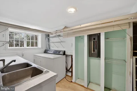 $500,000 | 736 Easley Street, Silver Spring, MD 20910