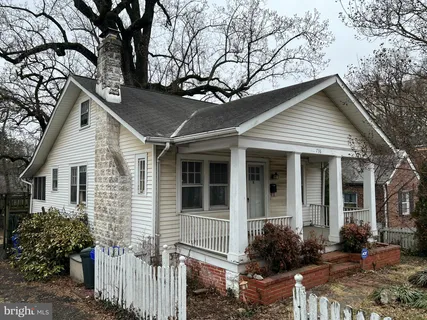 $500,000 | 736 Easley Street, Silver Spring, MD 20910