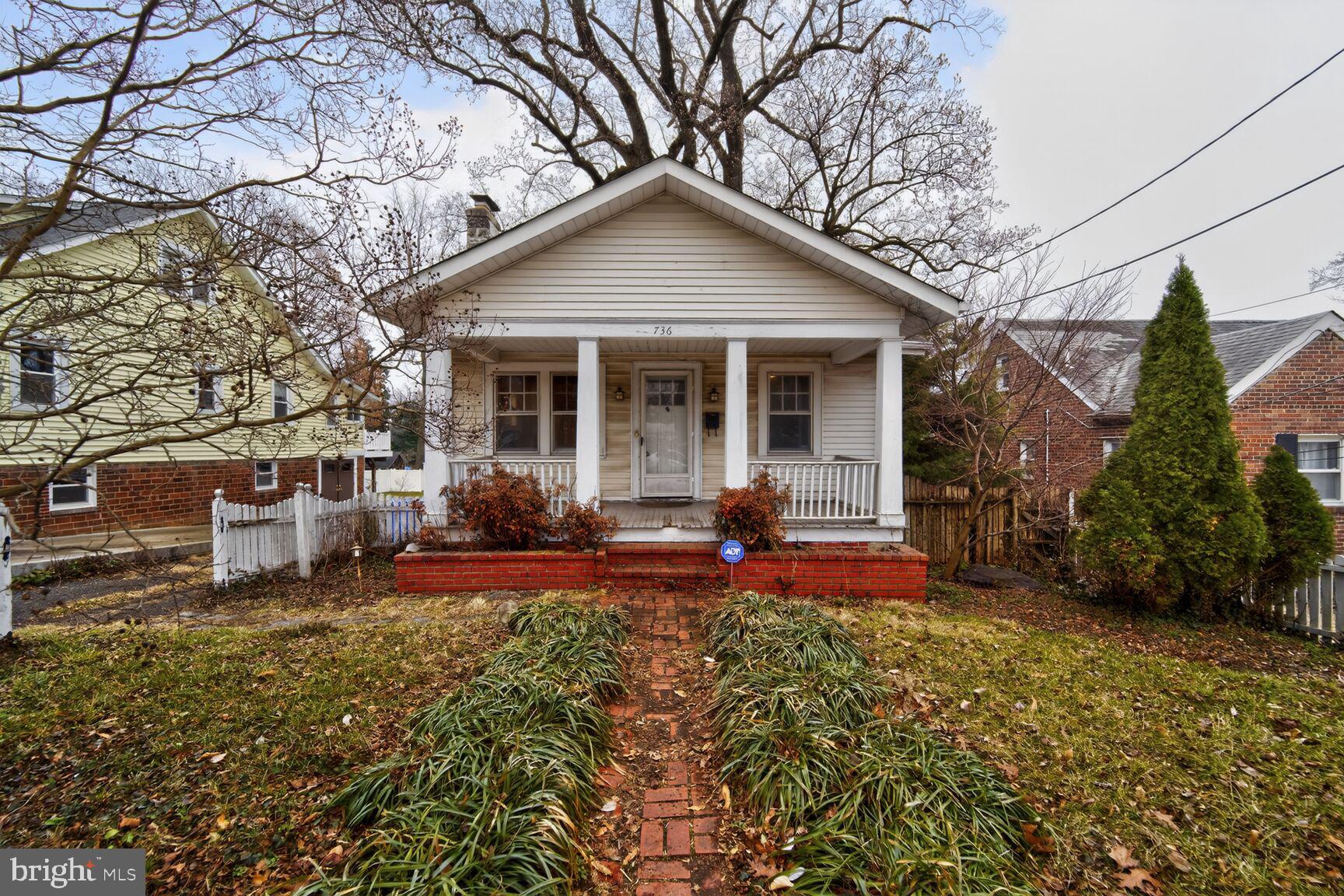 736 Easley Street Silver Spring, MD 20910 - Photo 4 of 51 a view of a house with backyard and sitting area