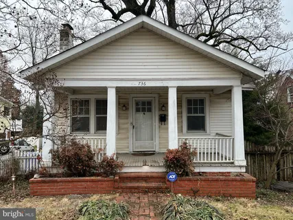 $500,000 | 736 Easley Street, Silver Spring, MD 20910