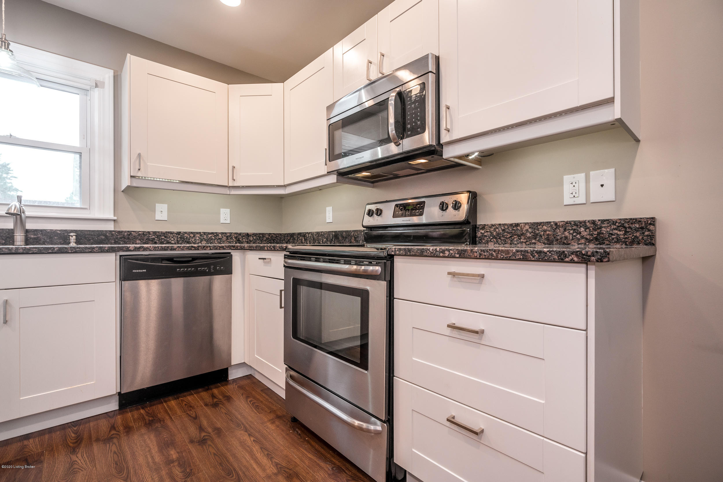 4303 Darbrook Road Louisville, KY 40207 - Photo 15 of 52 4303 Darbrook Road-26