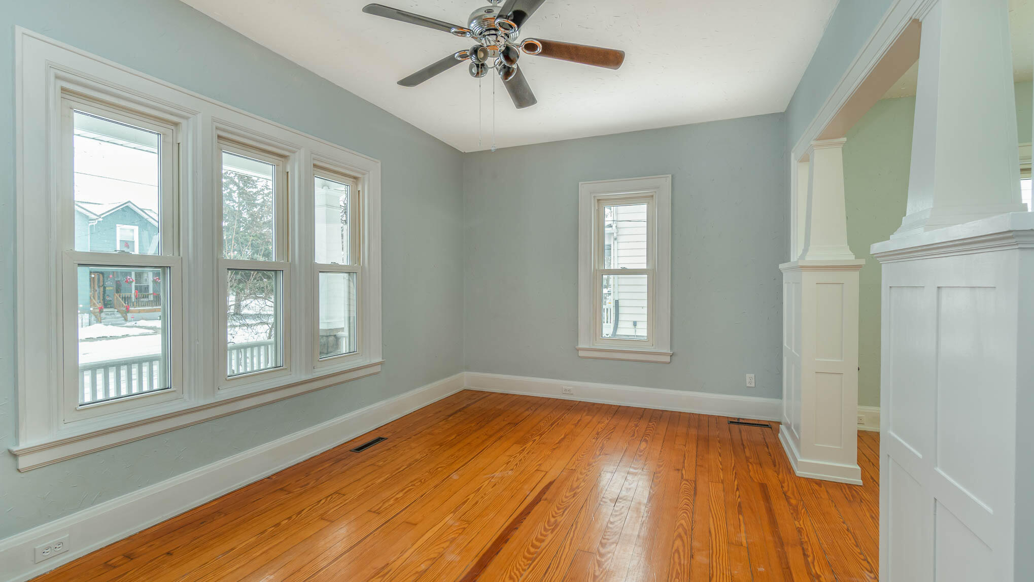 609 North Hampton Street Bay City, MI 48708 - Photo 5 of 13 DSC02082-Edit