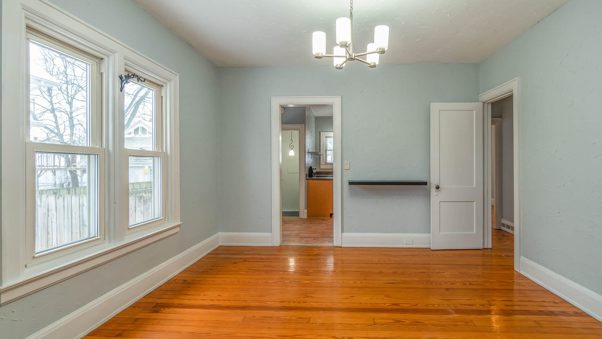 609 North Hampton Street Bay City, MI 48708 - Photo 7 of 13 DSC02086-Edit