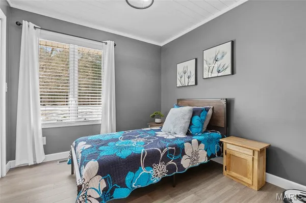 $540,000 | 2100 Marine Road, Highland, IL 62249