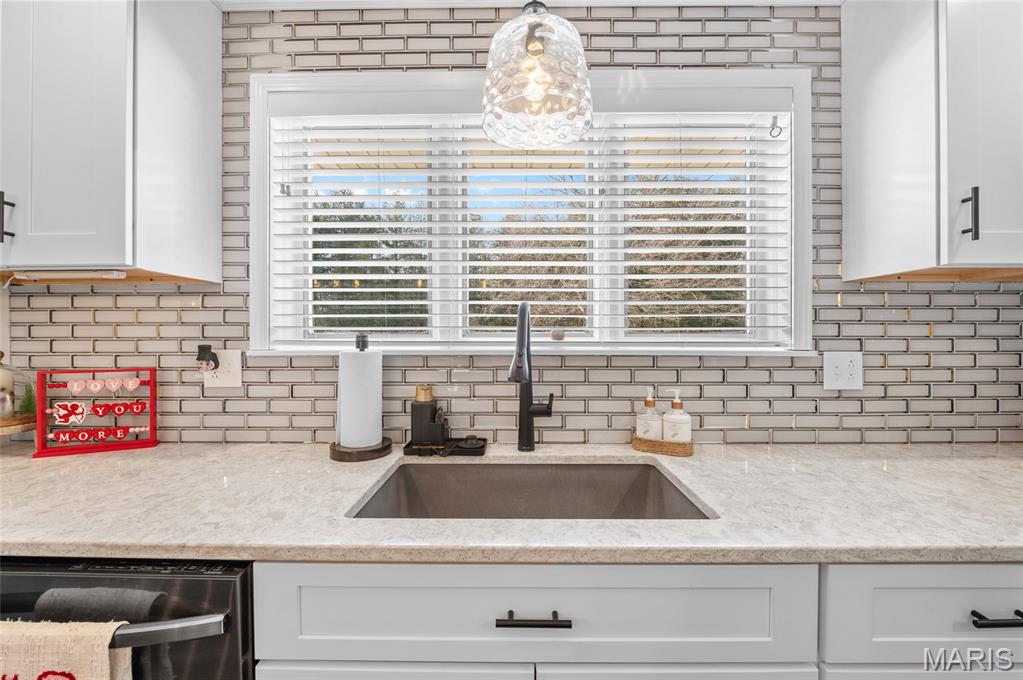 2100 Marine Road Highland, IL 62249 - Photo 25 of 52