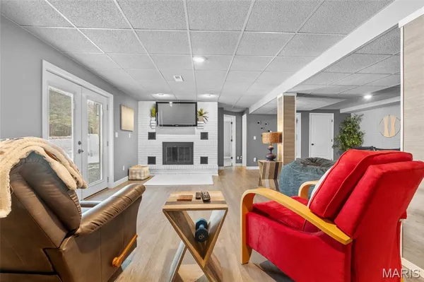 $540,000 | 2100 Marine Road, Highland, IL 62249