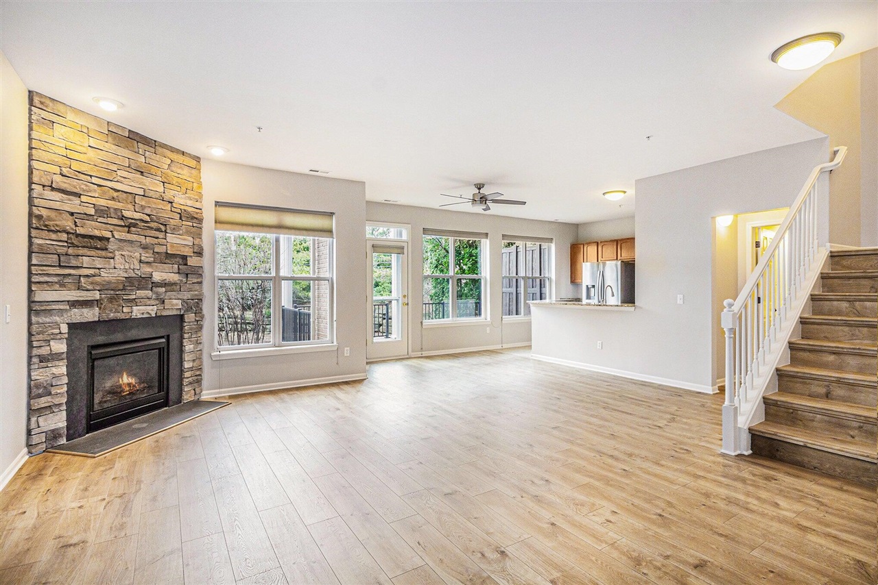 3138 Asher Road Ann Arbor, MI 48104 - Photo 4 of 23