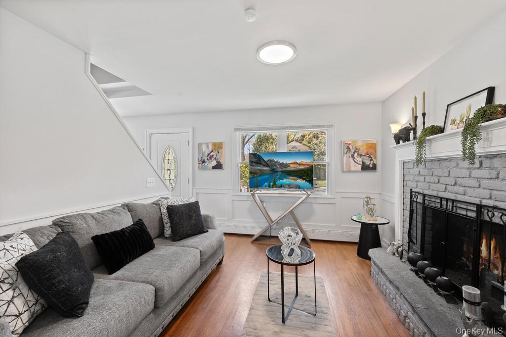 41 Babylon Street Mastic, NY 11950 - Photo 18 of 33