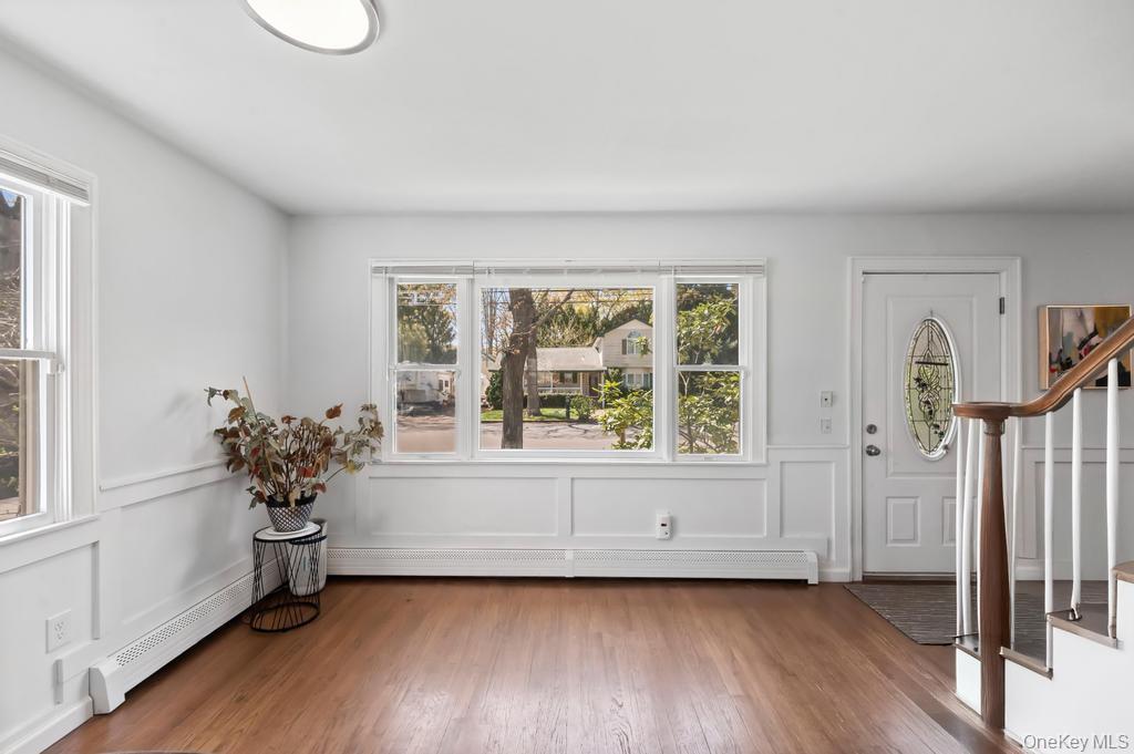 41 Babylon Street Mastic, NY 11950 - Photo 10 of 33