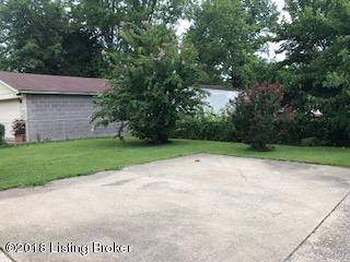 6010 Shadow Run Road Louisville, KY 40219 - Photo 19 of 20 Backyard