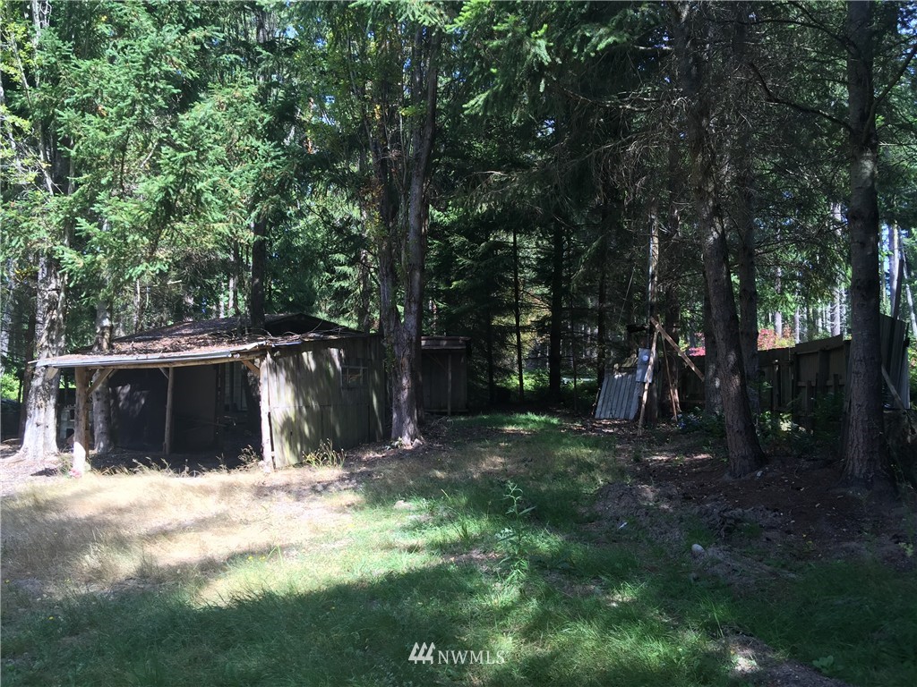 801 Schwartz Road Nordland, WA 98358 - Photo 4 of 14 Gallery Image 4