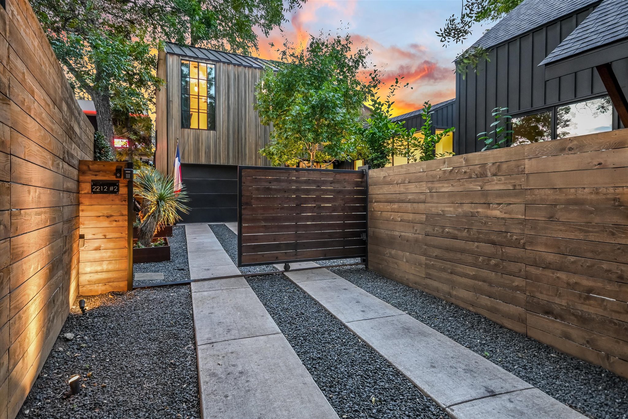 2212 South 2nd Street, Unit 2 Austin, TX 78704 - Photo 22 of 23 a view of a pathway of a house