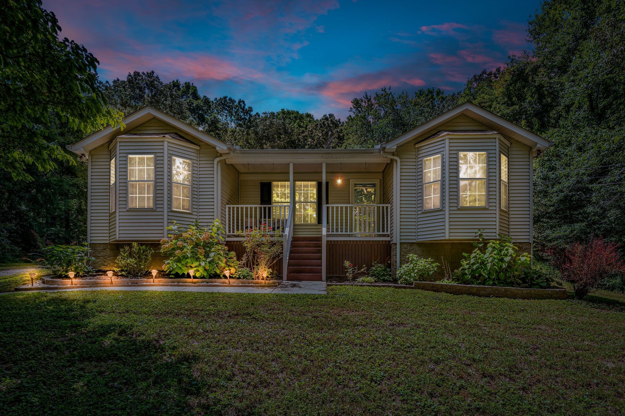 190 Gaskins Road Dickson, TN 37055 - Photo 1 of 25 a front view of a house with a yard