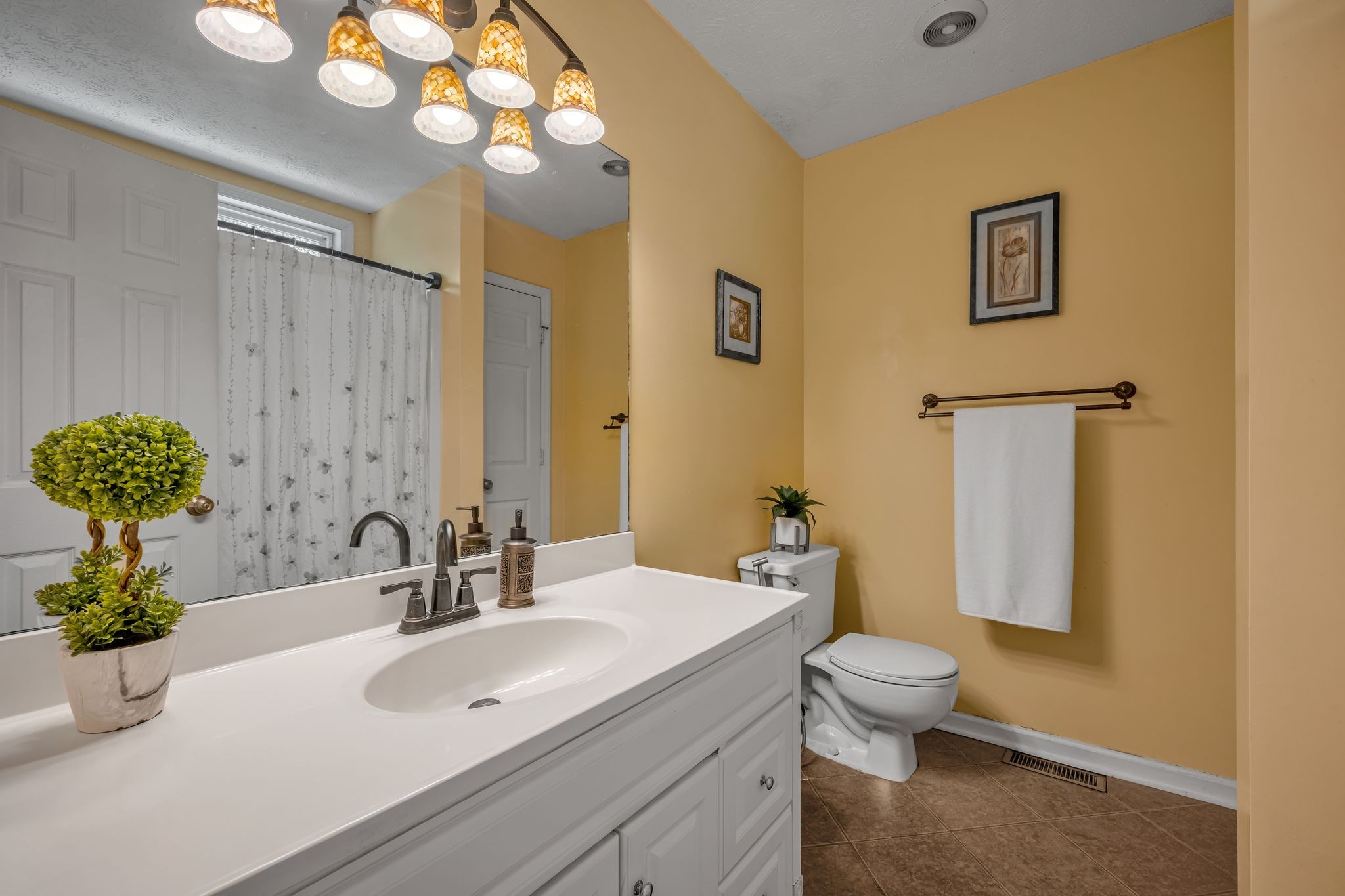 190 Gaskins Road Dickson, TN 37055 - Photo 14 of 25 a bathroom with a sink vanity granite and toilet