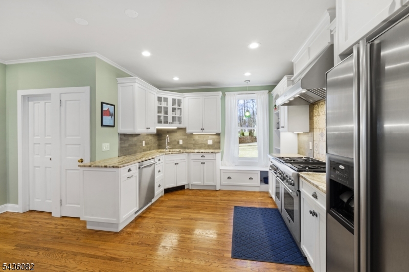 211 Mountainside Road Mendham, NJ 07945 - Photo 15 of 35