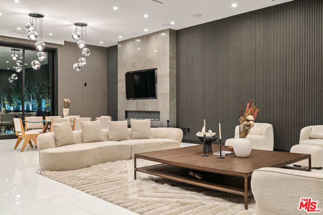 4458 Mammoth Avenue Sherman Oaks, CA 91423 - Photo 19 of 70