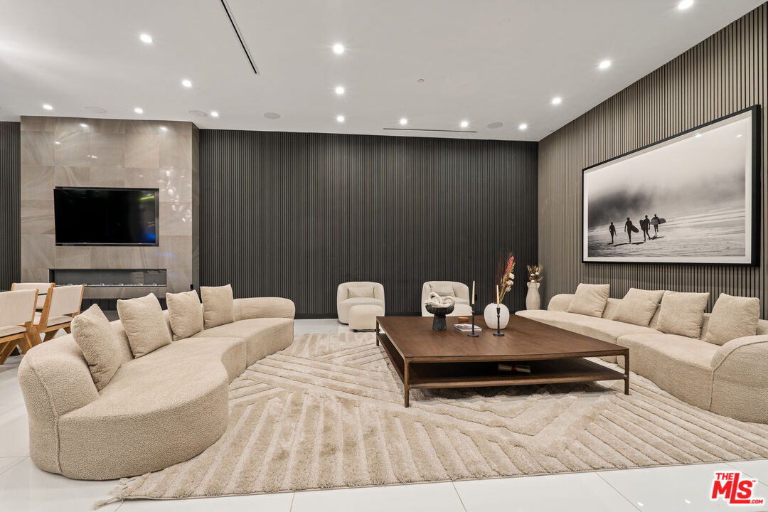 4458 Mammoth Avenue Sherman Oaks, CA 91423 - Photo 20 of 70