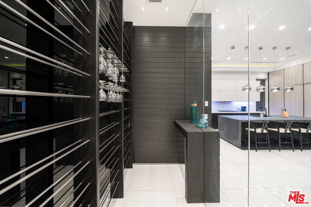 4458 Mammoth Avenue Sherman Oaks, CA 91423 - Photo 33 of 70