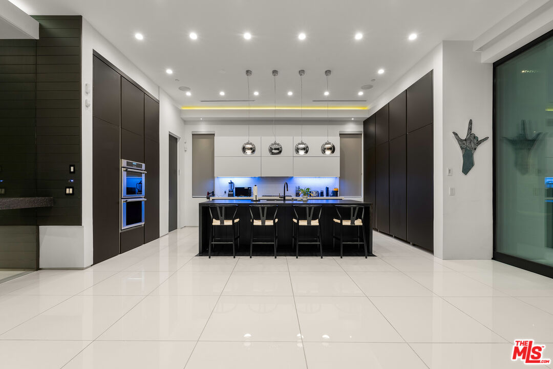 4458 Mammoth Avenue Sherman Oaks, CA 91423 - Photo 35 of 70