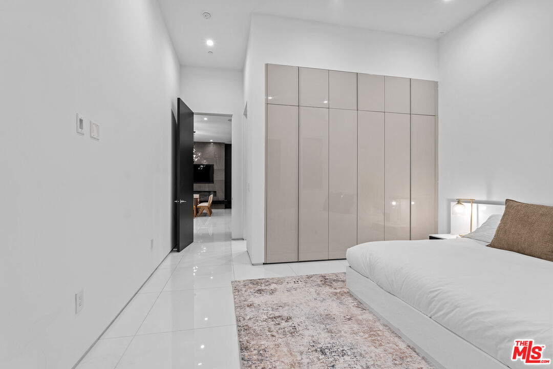 4458 Mammoth Avenue Sherman Oaks, CA 91423 - Photo 64 of 70