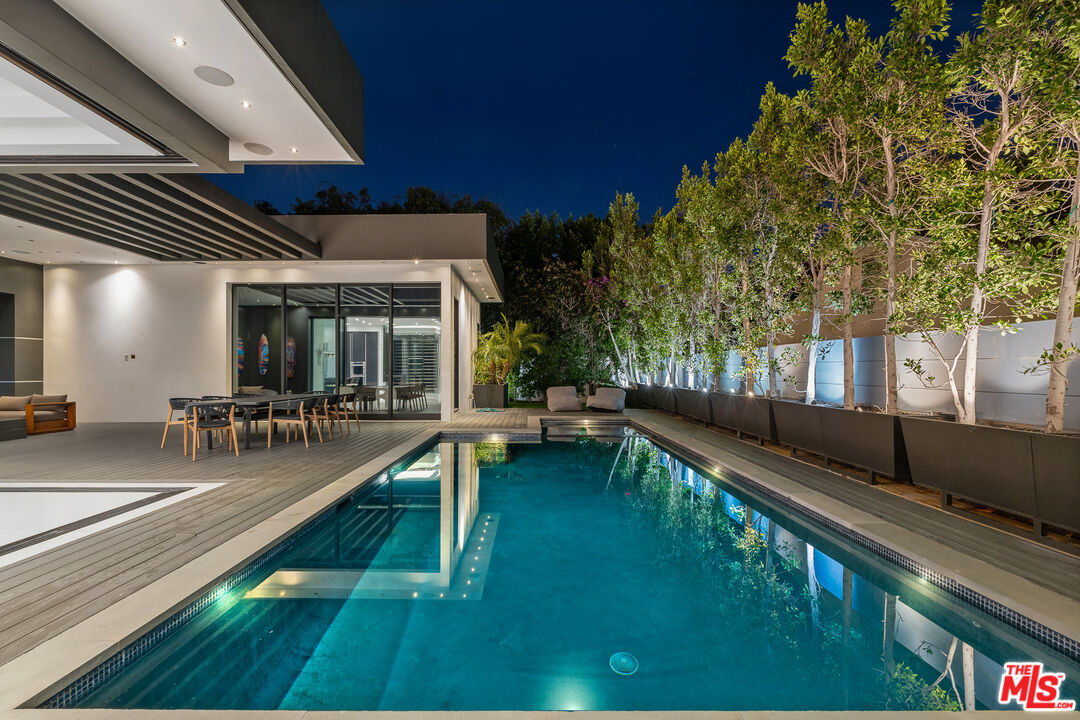 4458 Mammoth Avenue Sherman Oaks, CA 91423 - Photo 9 of 70