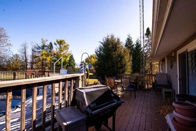 $479,900 | 1305 93rd Avenue, Somers, WI 53144