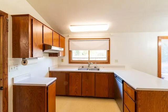 $479,900 | 1305 93rd Avenue, Somers, WI 53144