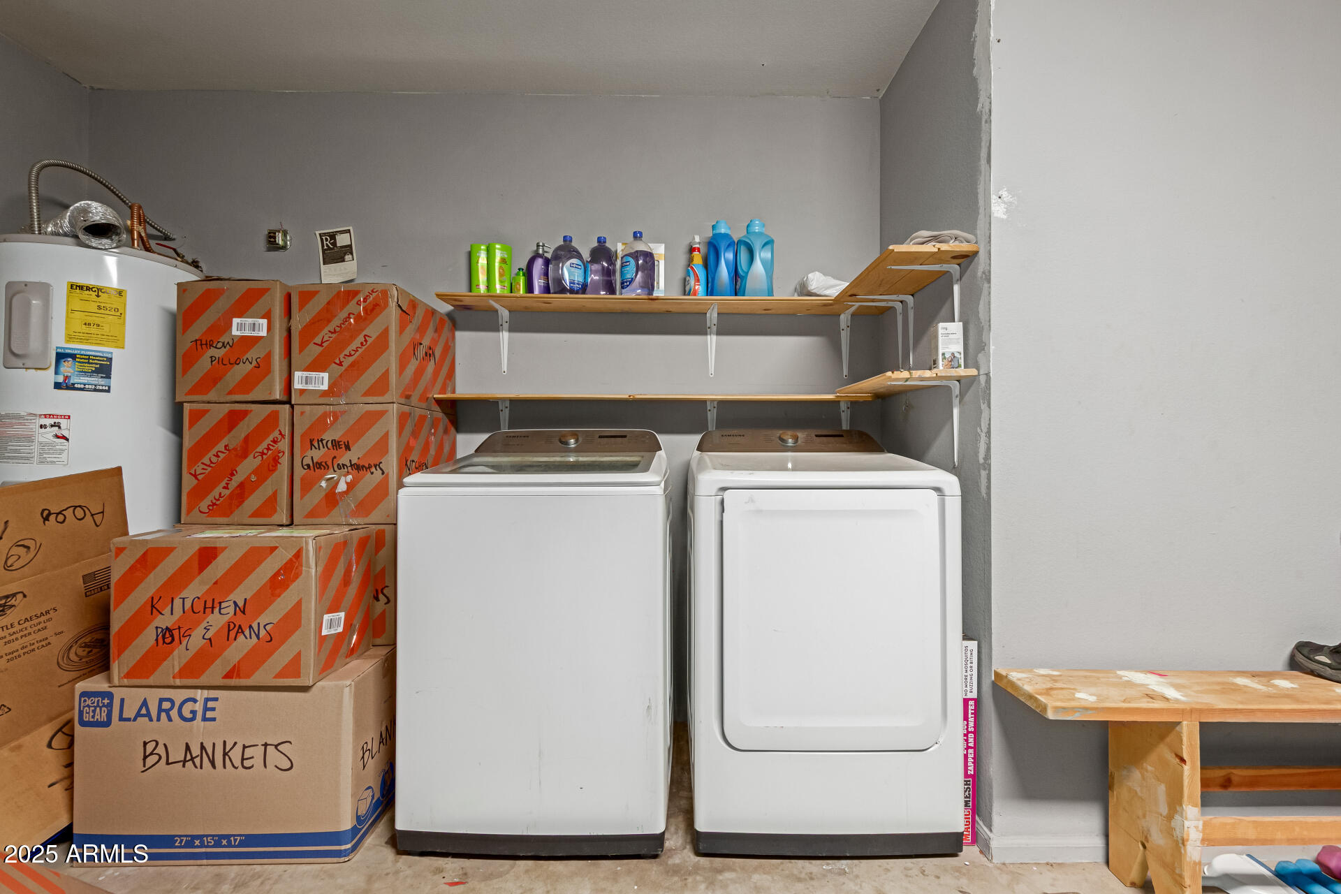 5008 Casper Road Mesa, AZ 85205 - Photo 22 of 25 a utility room with dryer and washer