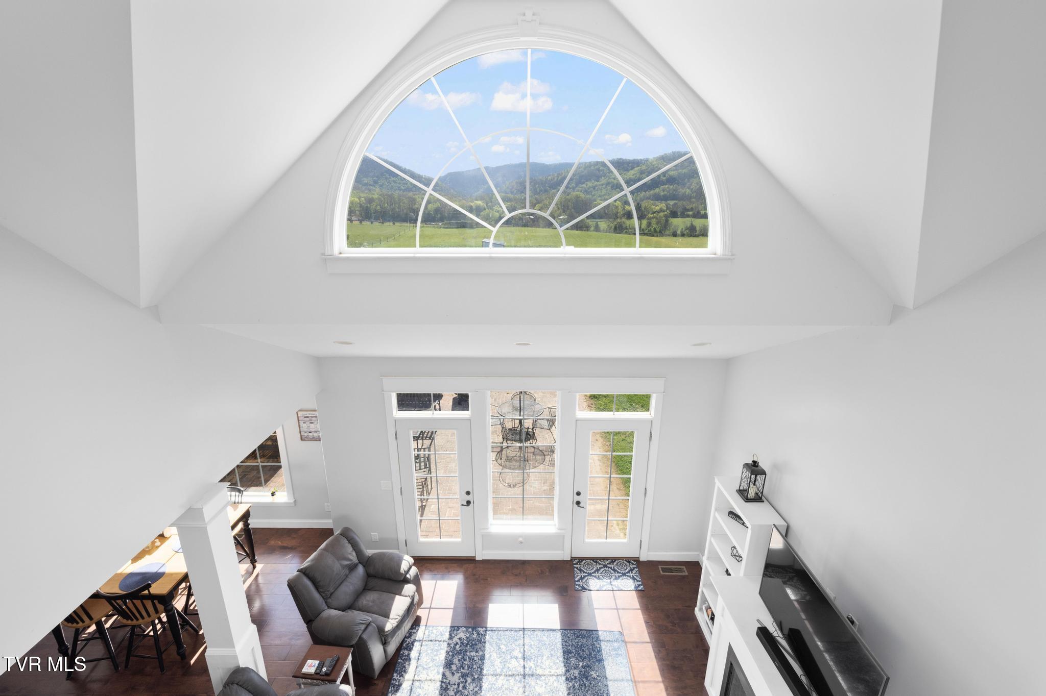 322 Arrowood Road Jonesborough, TN 37659 - Photo 35 of 58 Upstairs view