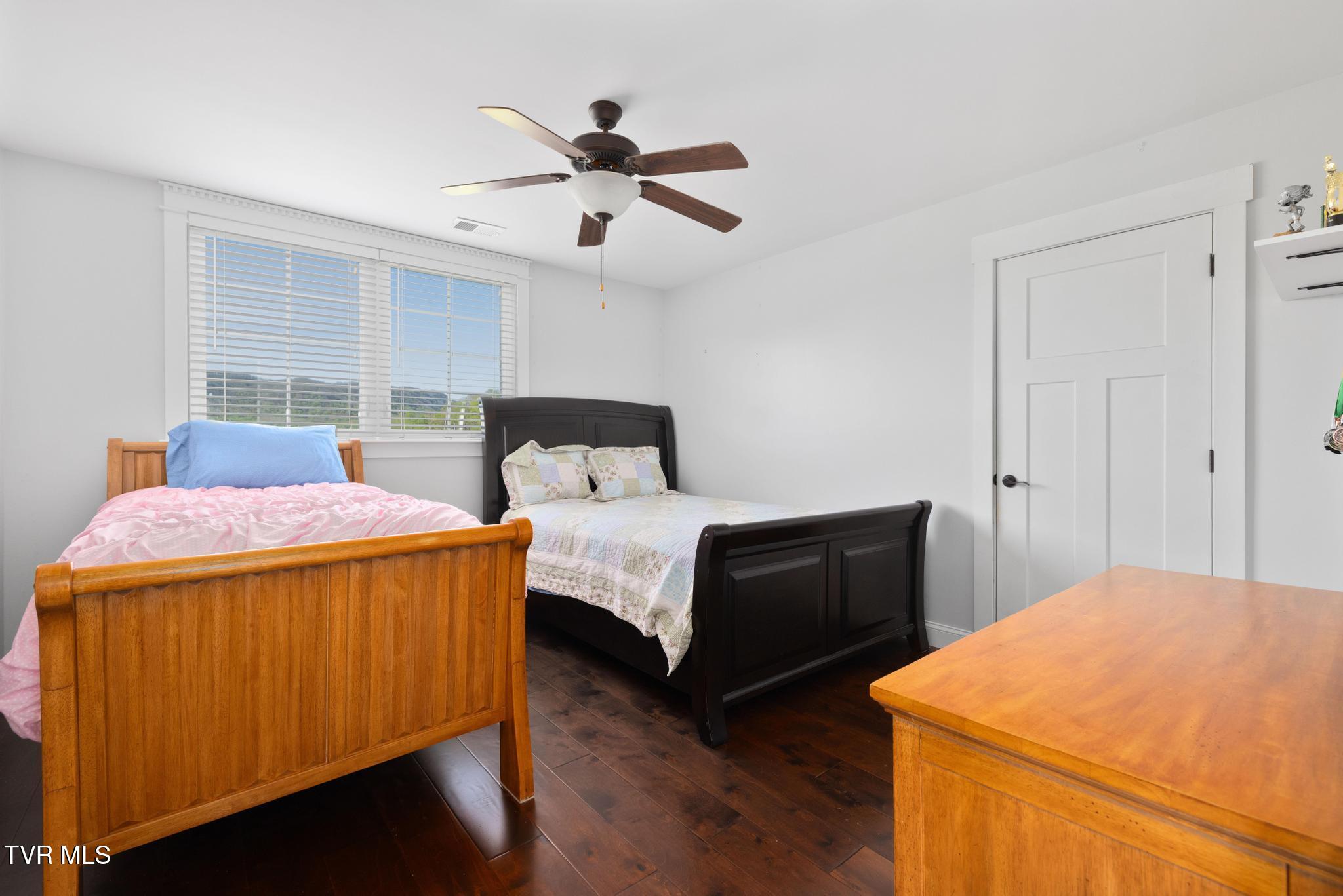 322 Arrowood Road Jonesborough, TN 37659 - Photo 37 of 58 Bedroom 3