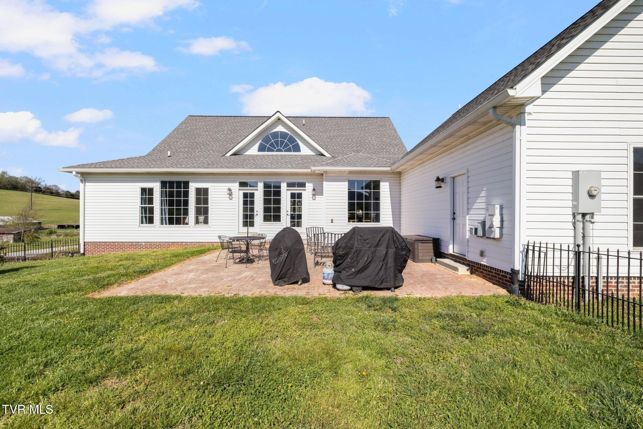 322 Arrowood Road Jonesborough, TN 37659 - Photo 49 of 58 Back view of home