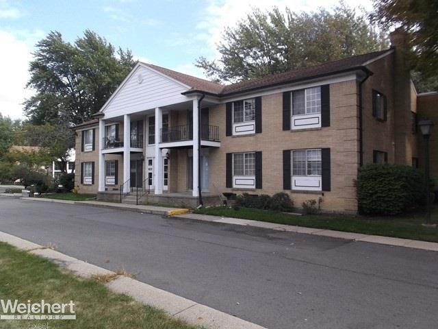 29157 Hayes Road, Unit 8 Warren, MI 48088 - Photo 3 of 15