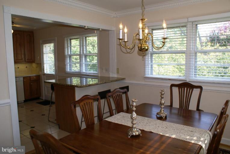 7016 Sea Cliff Road McLean, VA 22101 - Photo 7 of 26 Dining Room #2