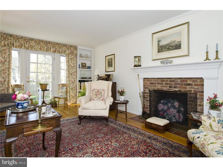 91 Riverside Drive Princeton, NJ 08540 - Photo 2 of 18 Living Room