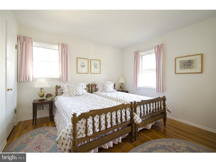 91 Riverside Drive Princeton, NJ 08540 - Photo 13 of 18 Bedroom 2