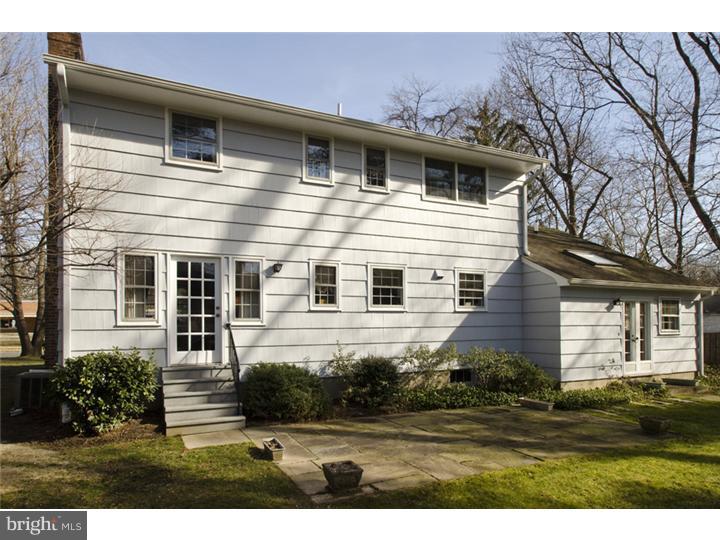 91 Riverside Drive Princeton, NJ 08540 - Photo 16 of 18 Exterior Back