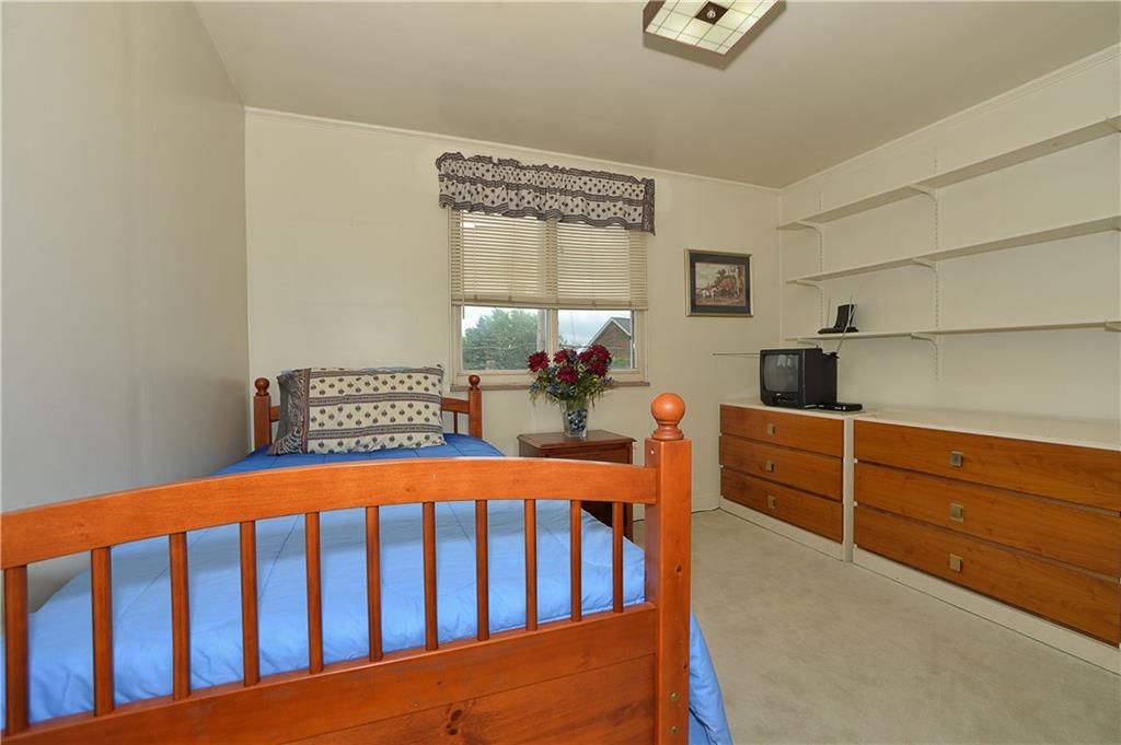 2856 Fernwald Road Pittsburgh, PA 15217 - Photo 18 of 24 Gallery Image 18