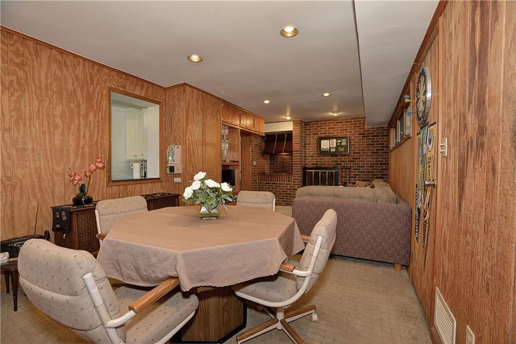 2856 Fernwald Road Pittsburgh, PA 15217 - Photo 7 of 24 Gallery Image 7