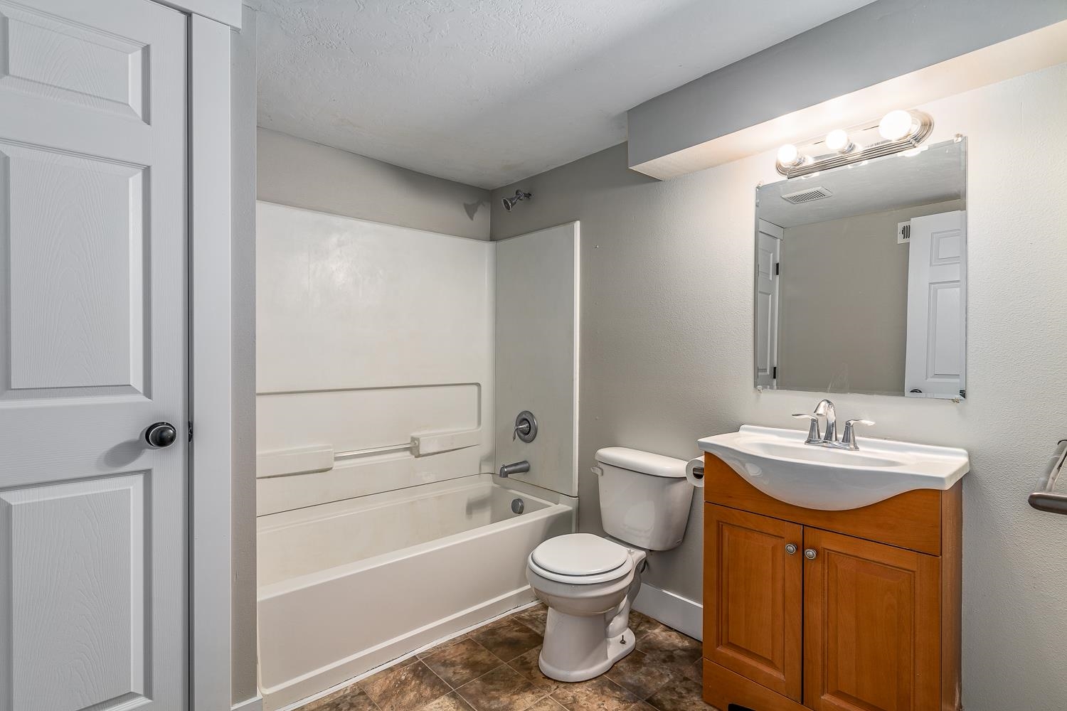 2509 West Sharp Avenue Spokane, WA 99201 - Photo 14 of 32