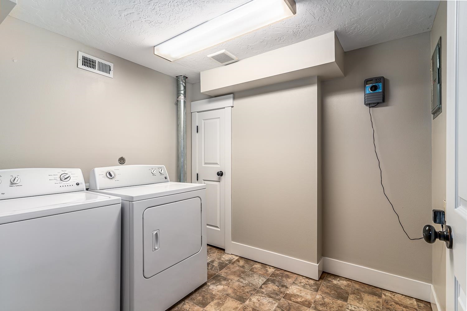 2509 West Sharp Avenue Spokane, WA 99201 - Photo 15 of 32