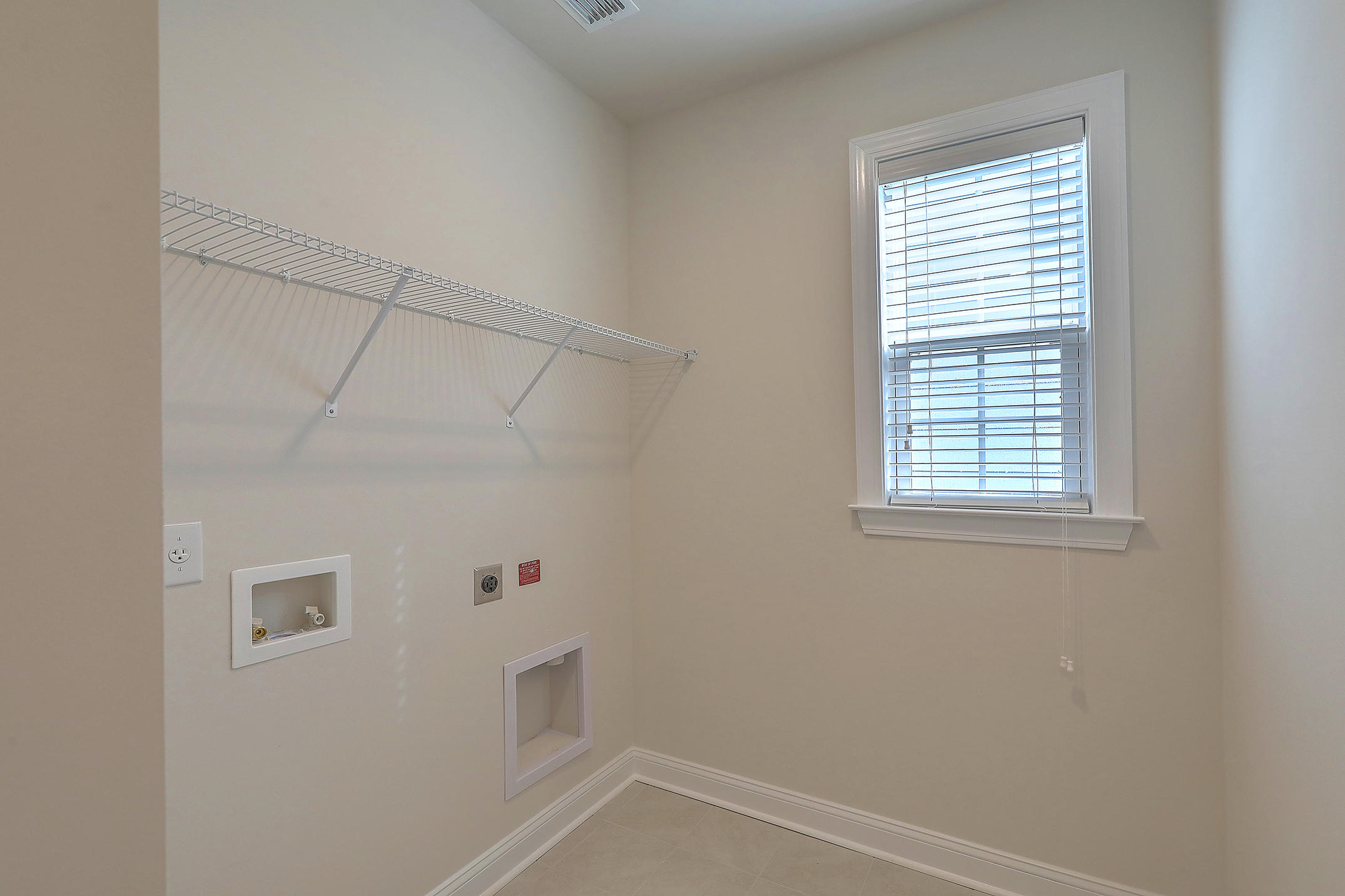 1254 Gannett Road Mount Pleasant, SC 29464 - Photo 18 of 23 Laundry Room