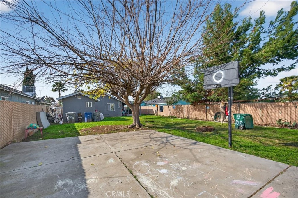 705 South C Madera, CA 93638 - Photo 42 of 50 a view of a house with a yard