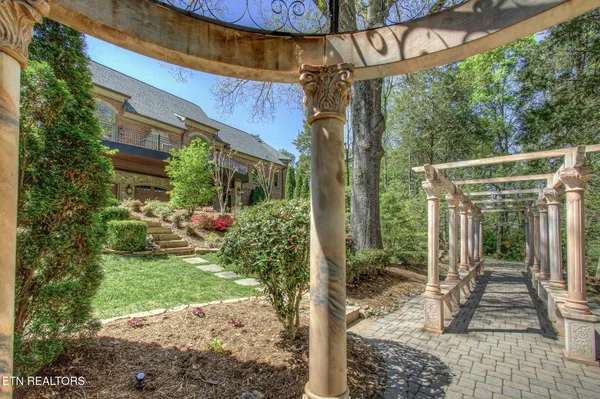 $3,600,000 | 558 Stone Vista Lane, Farragut, TN 37934