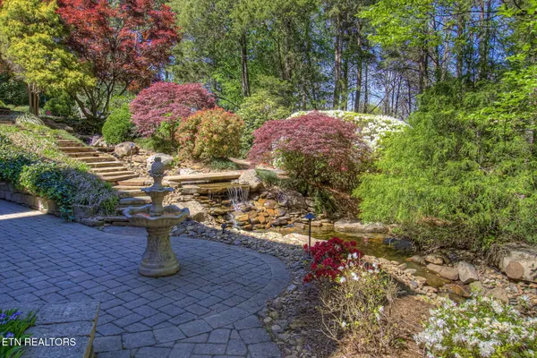 $3,600,000 | 558 Stone Vista Lane, Farragut, TN 37934