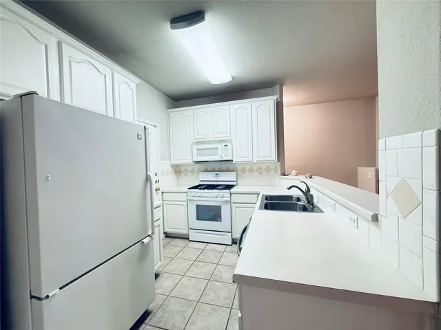 $419,000 | 2100 Pipers Field Drive, Unit 55, Austin, TX 78758