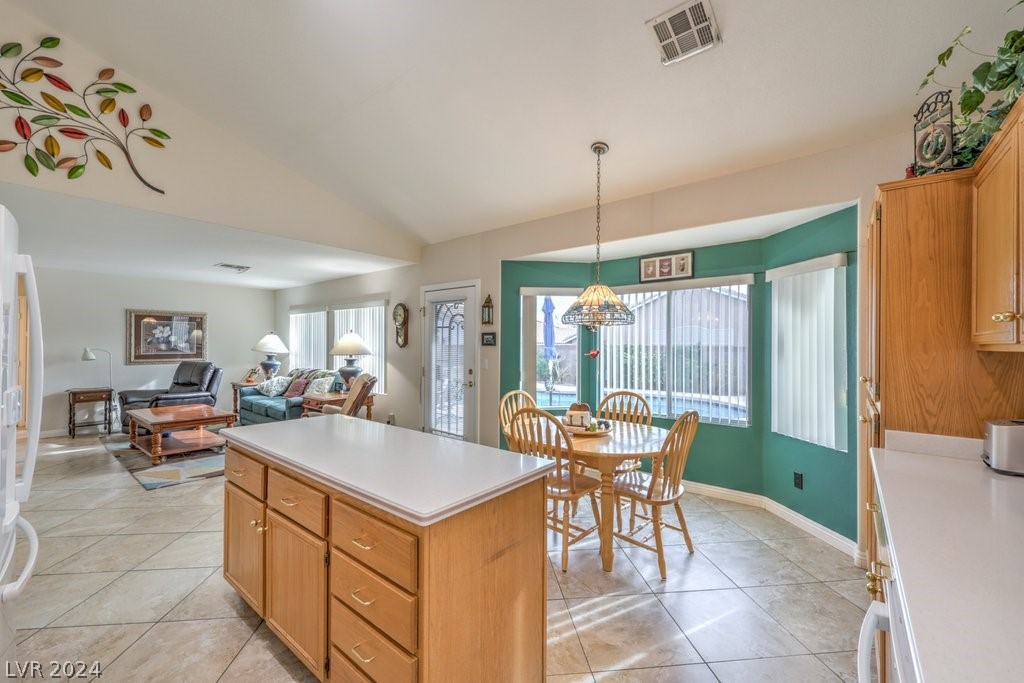 324 Forest Ridge Street Henderson, NV 89014 - Photo 8 of 25 Gallery Image 8