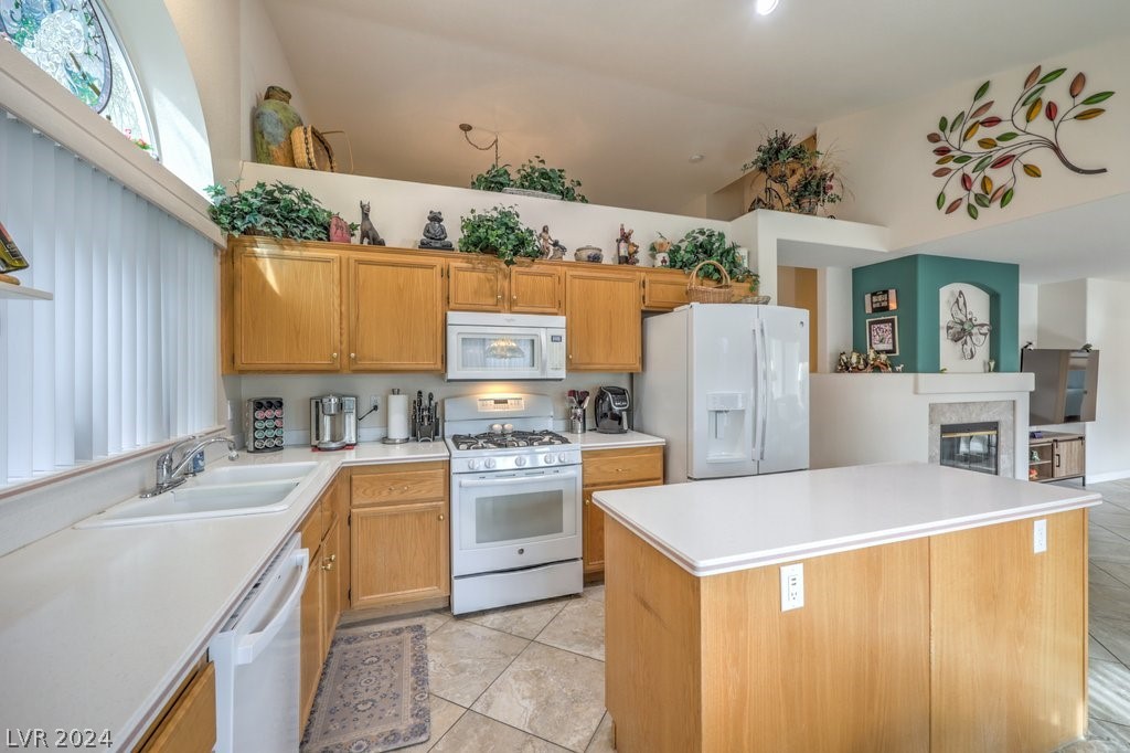 324 Forest Ridge Street Henderson, NV 89014 - Photo 9 of 25 Gallery Image 9