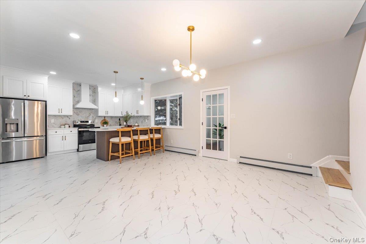 41 Oregon Road South West Babylon, NY 11704 - Photo 10 of 31