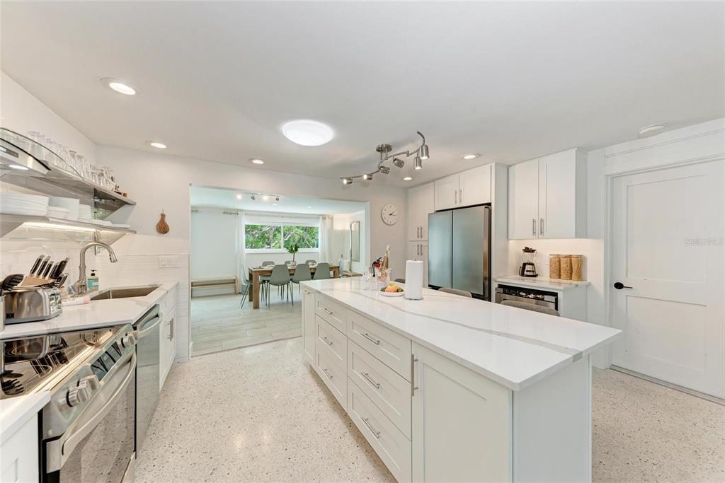 116 Hammock Road Anna Maria, FL 34216 - Photo 13 of 70